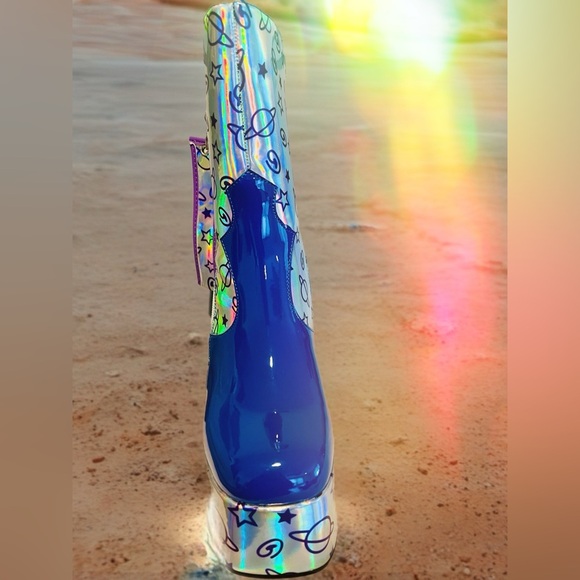 NWT Size 6 Spaceman Supernova Platform Boots Dolls Kill Koi in Purple - Picture 5 of 11